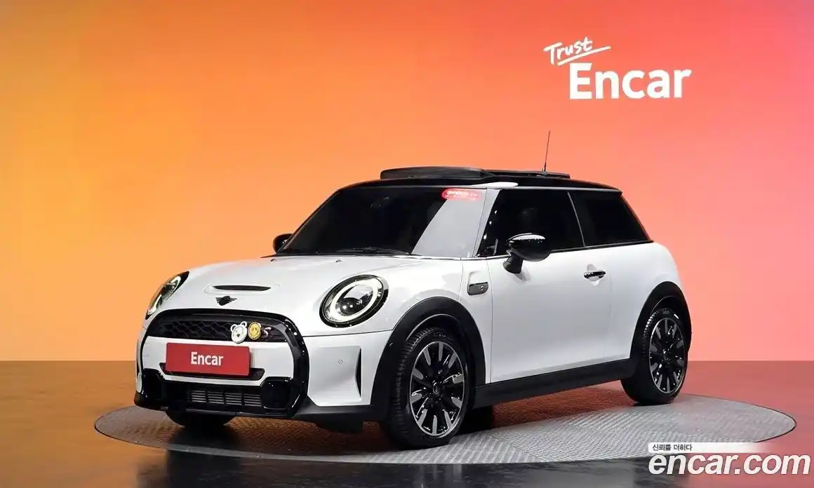 Mini Cooper 2023 2.0 гидро в Москве № 1692149, фото 32