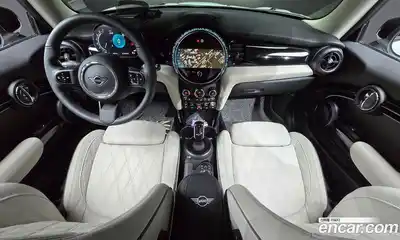 Mini Cooper 2023 2.0 гидро в Москве № 1692149, миниатюра 9