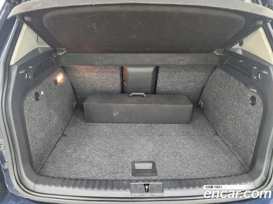Volkswagen Tiguan 2015 2.0 гидро в Москве № 169313, фото 14