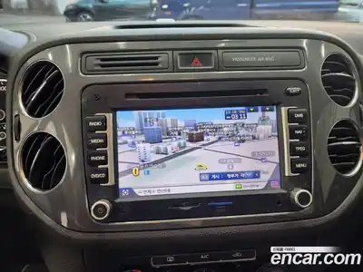 Volkswagen Tiguan 2015 2.0 гидро в Москве № 169313, миниатюра 9