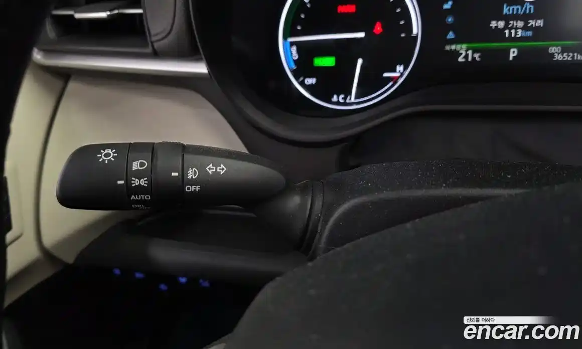 Toyota Sienna 2024 2.5 гидро в Москве № 1695732, фото 28