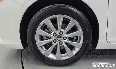 Toyota Camry 2017 2.5 гидро в Москве № 1695803, миниатюра 5