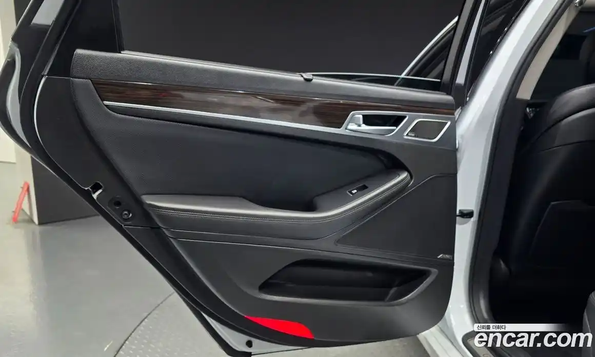 Genesis G80 2018 3.3 гидро в Москве № 1758844, фото 15