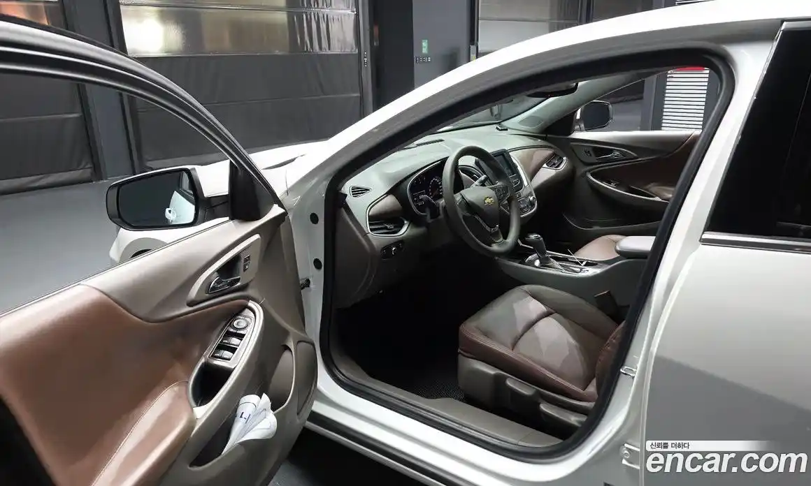 Chevrolet Malibu 2016 1.5 гидро в Москве № 1760085, фото 13