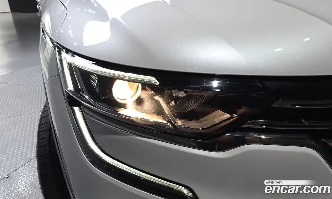 Renault QM6 2016 2.0 гидро в Москве № 1761013, фото 8