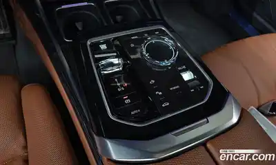 BMW 7-Series 2025 3.0 гидро в Москве № 1761960, миниатюра 12