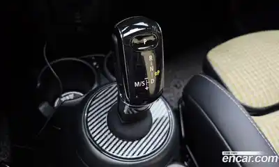 Mini Cooper Convertible 2023 2.0 гидро в Москве № 1764347, миниатюра 12