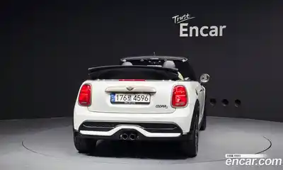 Mini Cooper Convertible 2023 2.0 гидро в Москве № 1764347, миниатюра 4