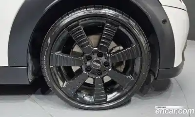Mini Cooper Convertible 2023 2.0 гидро в Москве № 1764347, миниатюра 7