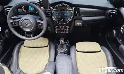 Mini Cooper Convertible 2023 2.0 гидро в Москве № 1764347, миниатюра 10