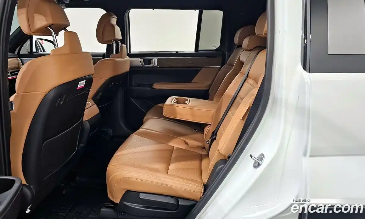 Hyundai Santa Fe 2023 2.5 гидро в Москве № 1830406, фото 12