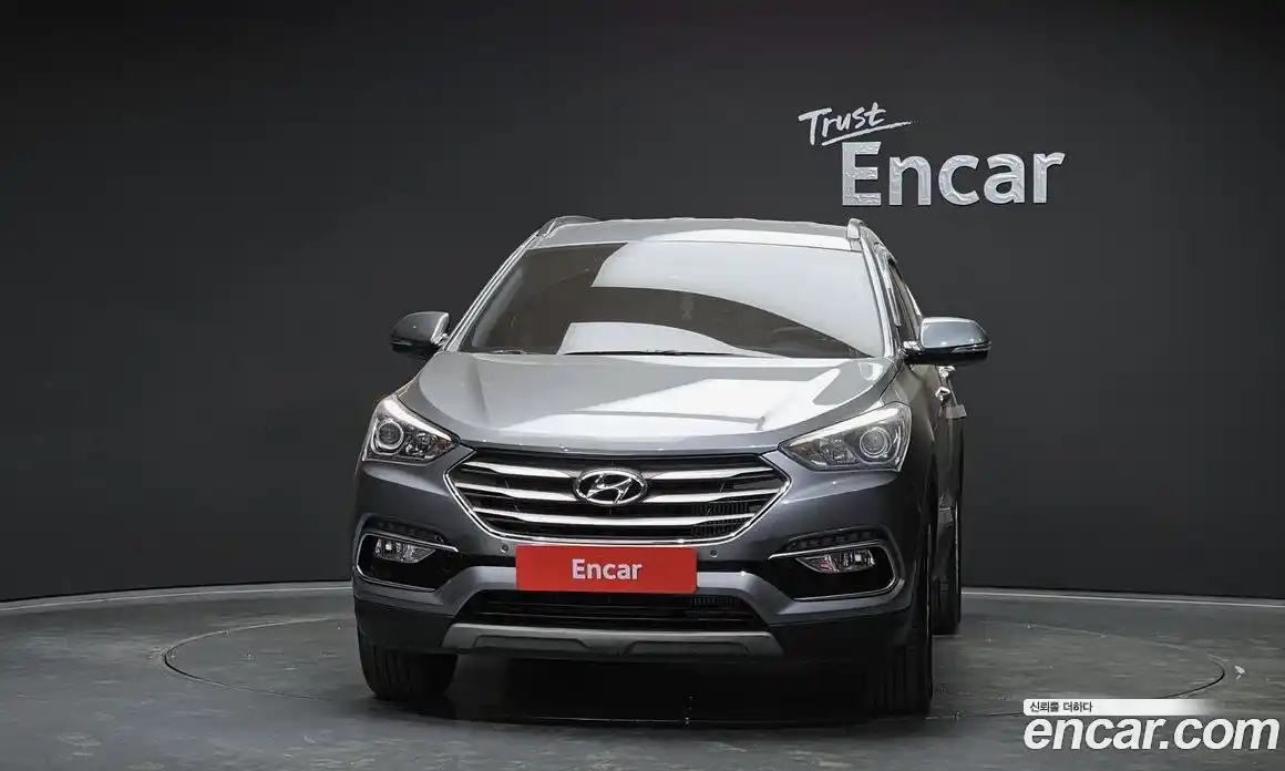 Hyundai Santa Fe 2018 2.0 гидро в Москве № 1830507, фото 3