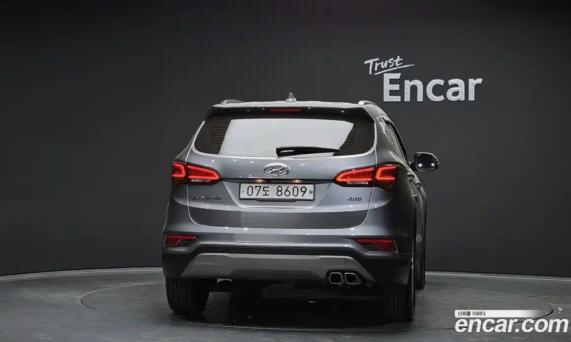 Hyundai Santa Fe 2018 2.0 гидро в Москве № 1830507, фото 4