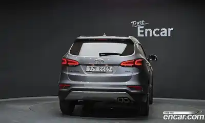 Hyundai Santa Fe 2018 2.0 гидро в Москве № 1830507, миниатюра 4