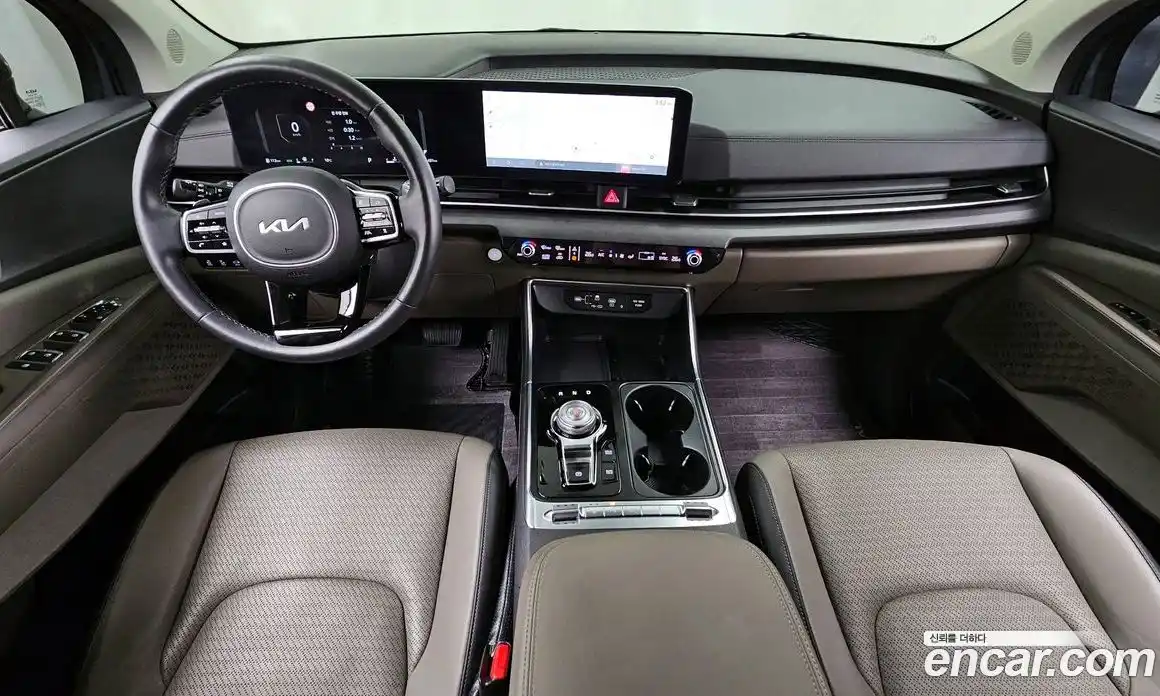Kia Canival 2024 3.5 гидро в Москве № 1831699, фото 7