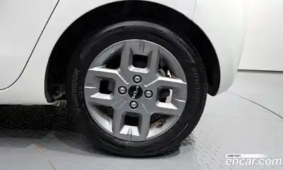 Kia Ray 2024 1.0 гидро в Москве № 1832121, миниатюра 7