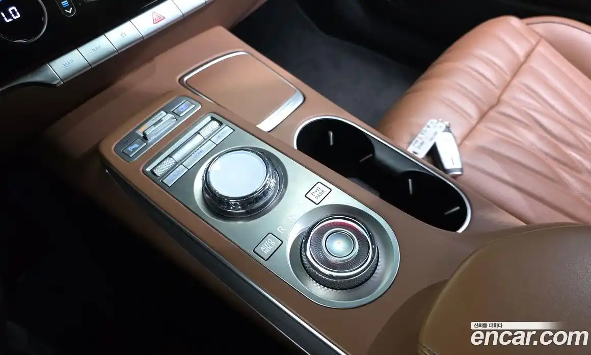 Genesis GV70 2021 3.5 гидро в Москве № 1832353, фото 11