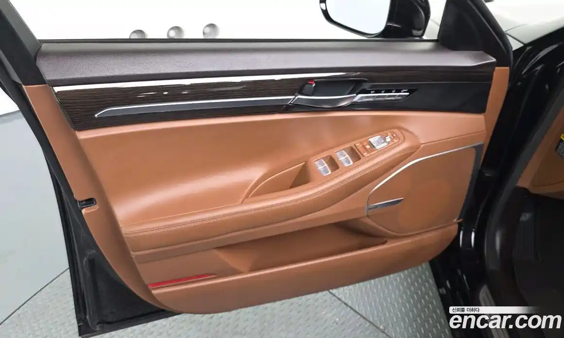 Genesis G90 2019 3.8 гидро в Москве № 1832411, фото 14