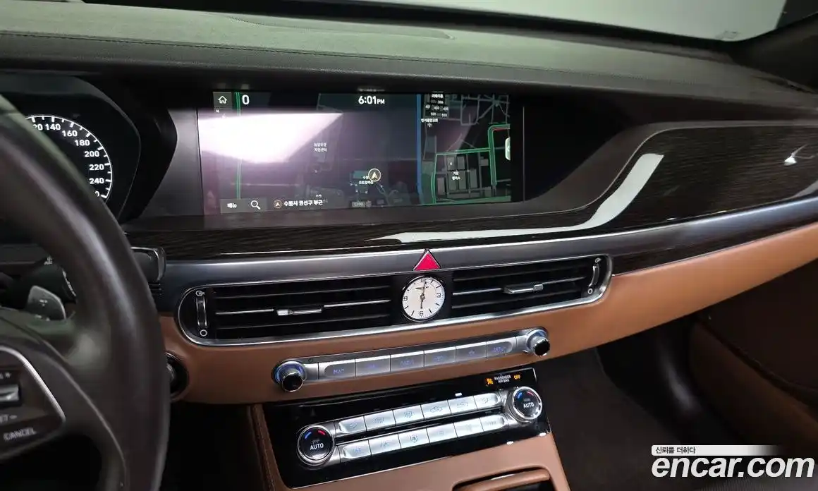 Genesis G90 2019 3.8 гидро в Москве № 1832411, фото 20