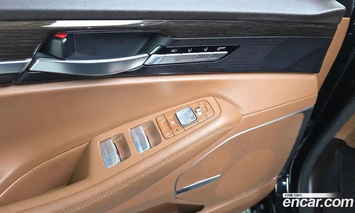 Genesis G90 2019 3.8 гидро в Москве № 1832411, фото 31