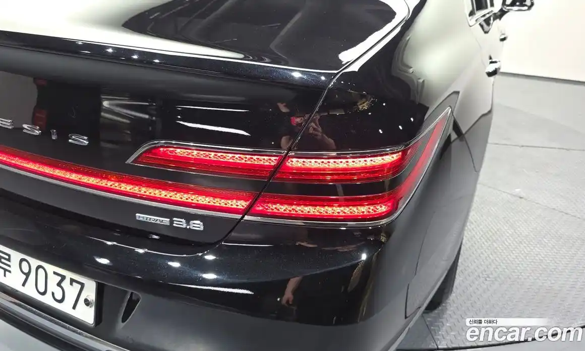 Genesis G90 2019 3.8 гидро в Москве № 1832411, фото 9