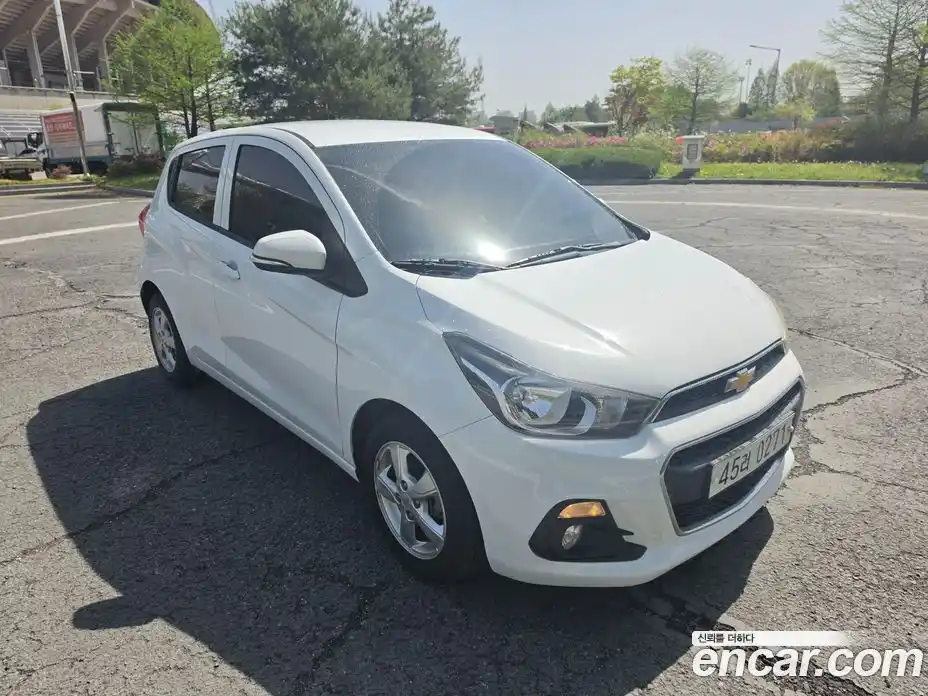 Chevrolet Spark 2016 1.0 робот, фото 5