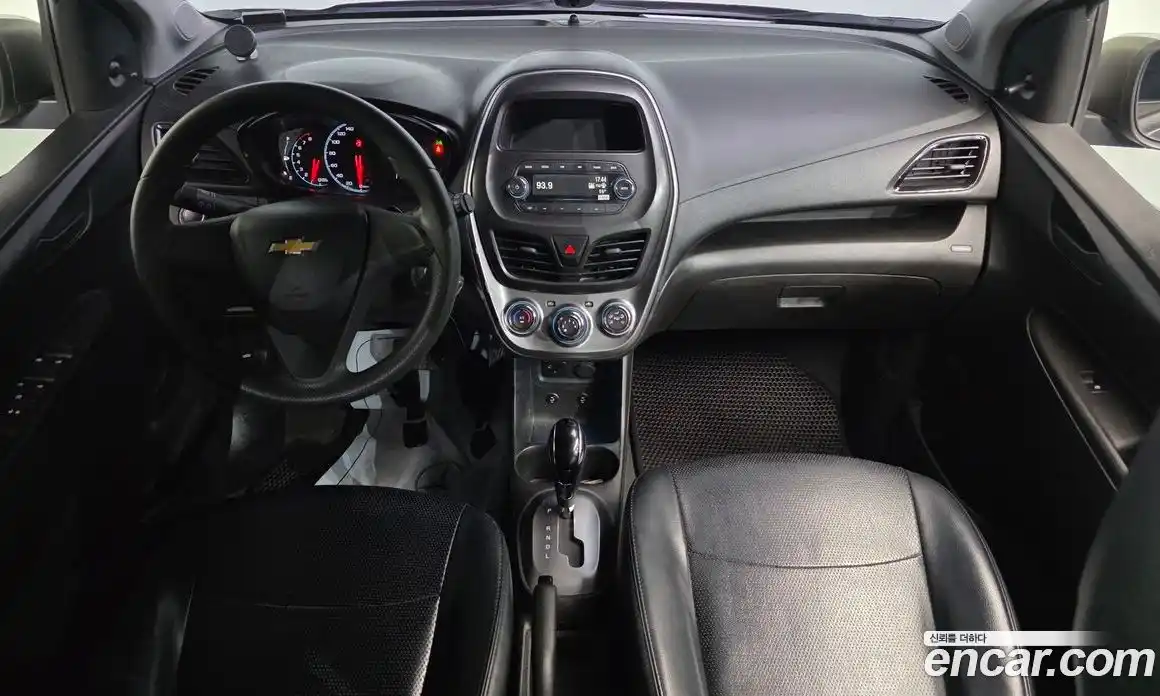 Chevrolet Spark 2016 1.0 гидро в Москве, фото 7