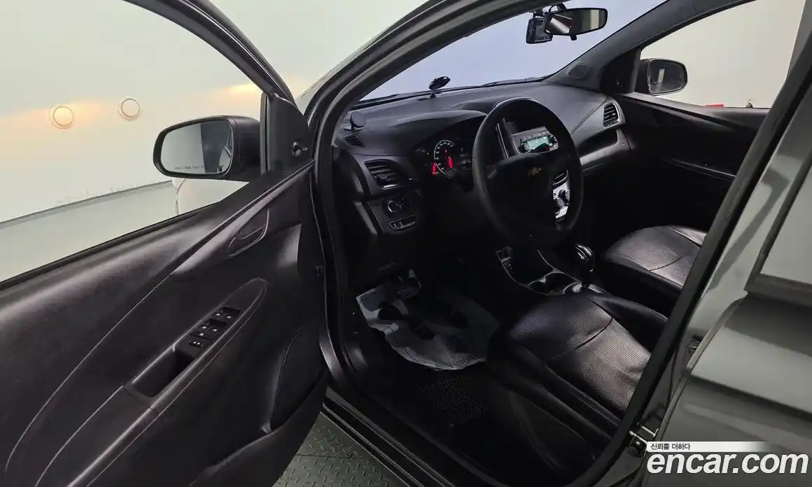 Chevrolet Spark 2016 1.0 гидро в Москве, фото 10
