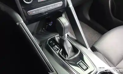 Renault QM6 2020 2.0 гидро в Москве № 1834607, миниатюра 9