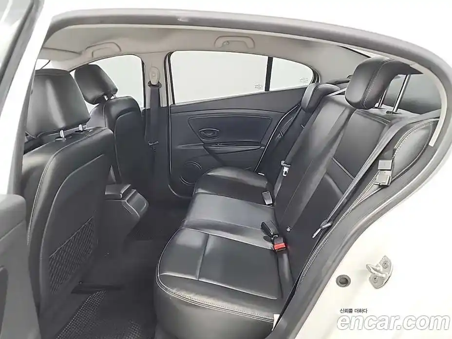 Renault SM3 2015 1.6 гидро в Москве № 1835105, фото 12