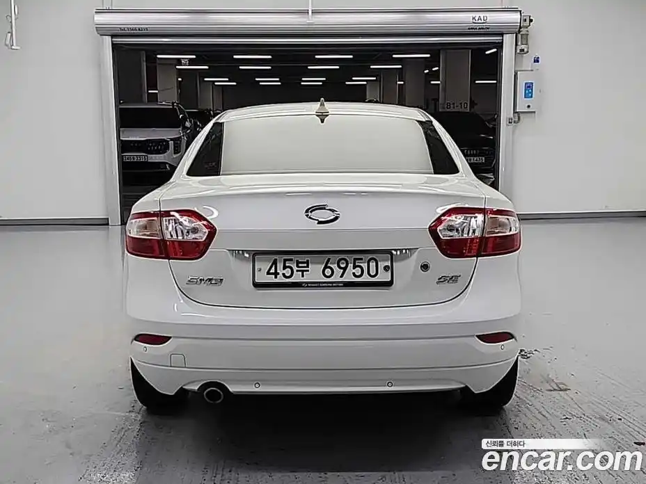Renault SM3 2015 1.6 гидро в Москве № 1835105, фото 3
