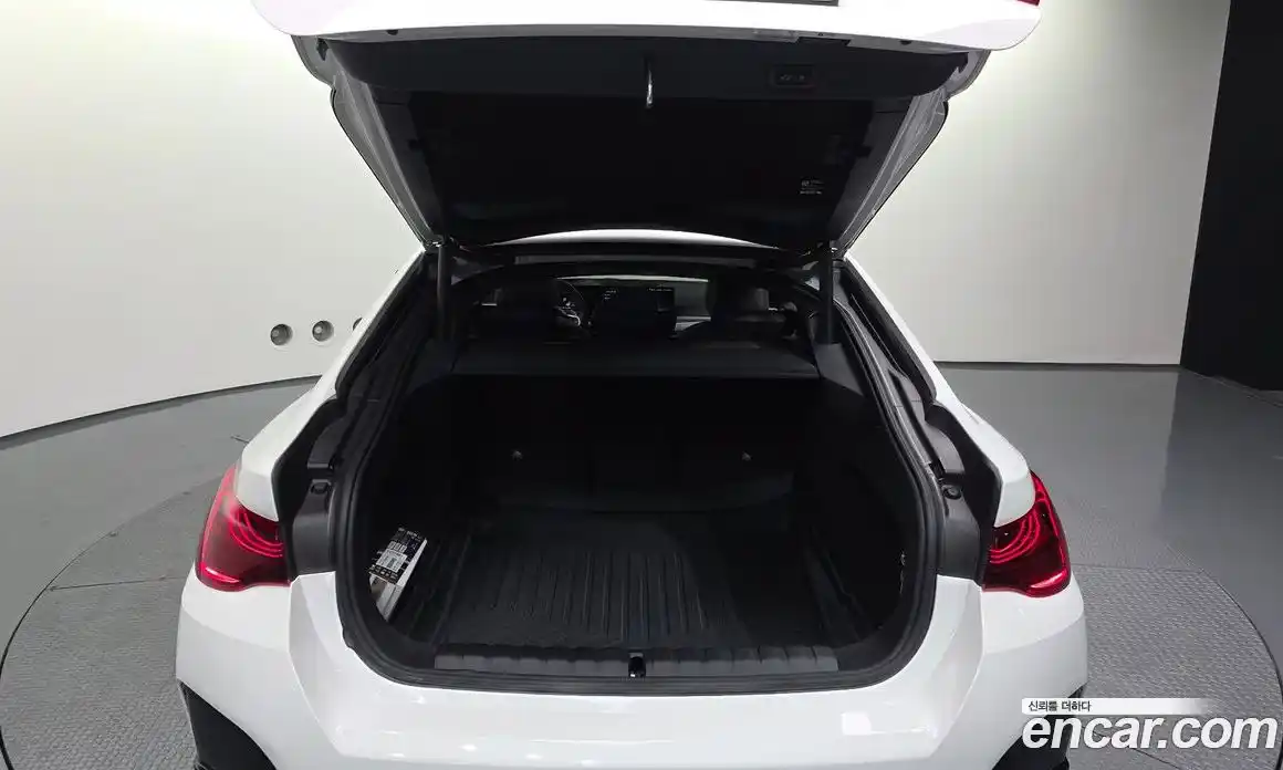 BMW 4-Series 2025 2.0 гидро в Москве № 1835351, фото 25