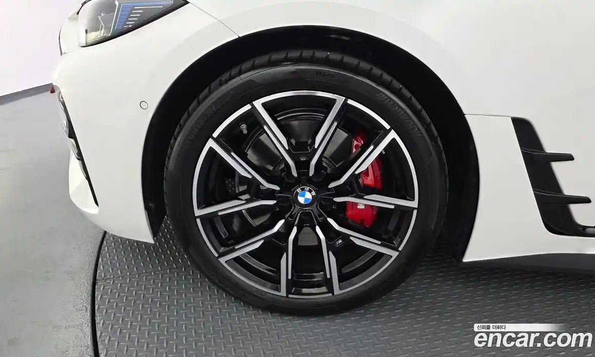 BMW 4-Series 2025 2.0 гидро в Москве № 1835351, фото 4