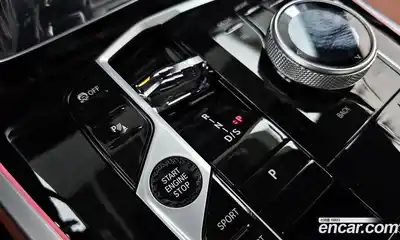 BMW X7 2023 3.0 гидро в Москве № 1835376, миниатюра 12