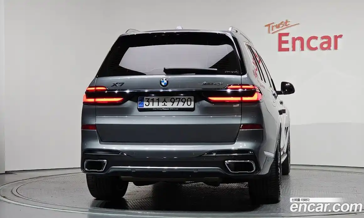 BMW X7 2023 3.0 гидро в Москве № 1835376, фото 4