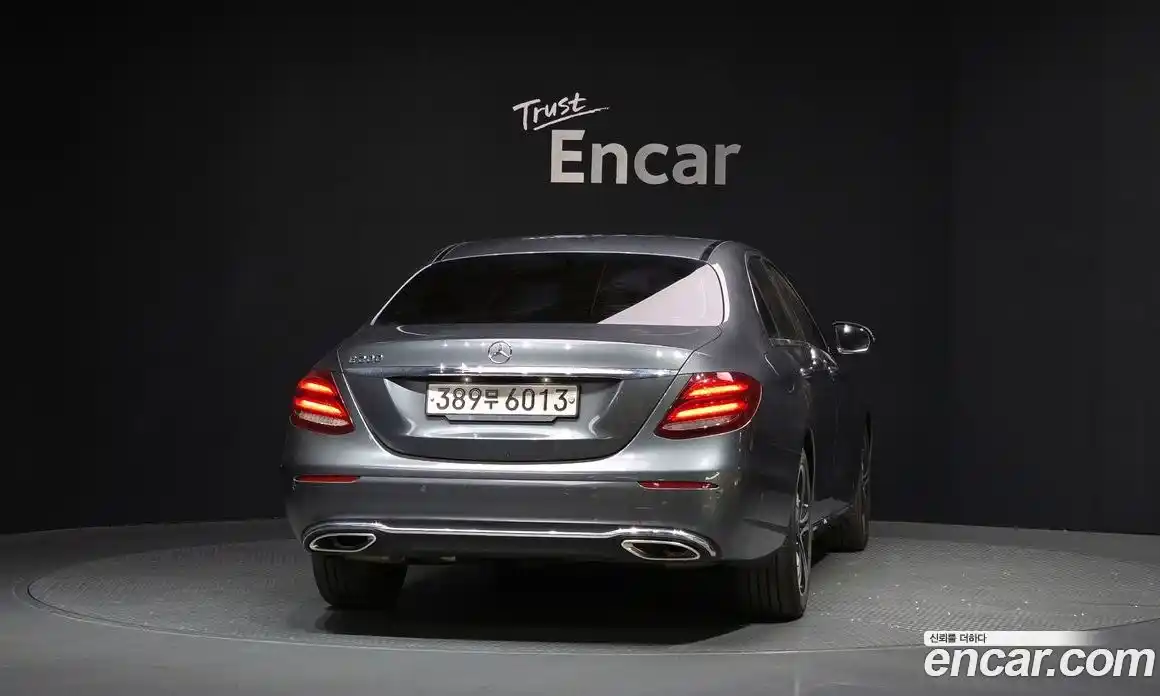 Mercedes-Benz E-Class 2017 2.0 гидро в Москве № 1835765, фото 4