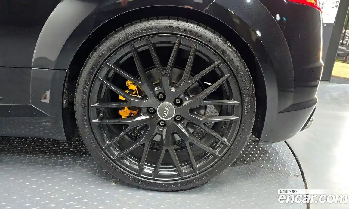Audi TTS 2016 2.0 гидро в Москве № 1836536, фото 6
