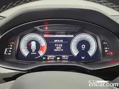 Audi Q8 2021 3.0 гидро в Москве № 1836741, миниатюра 6