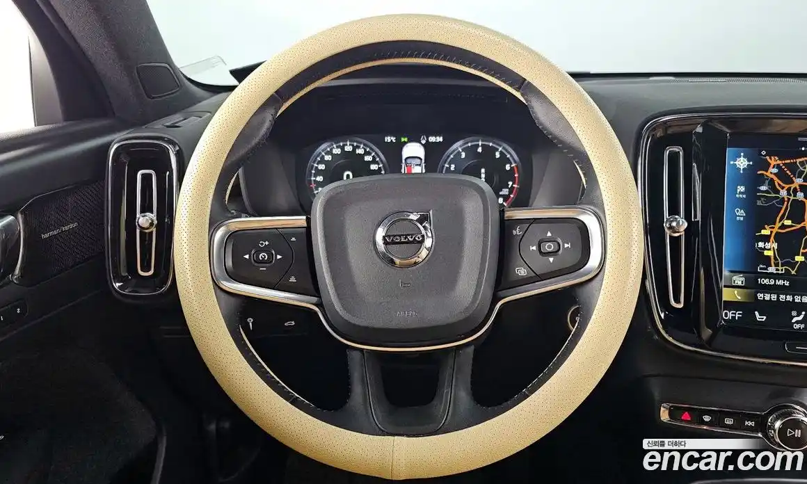 Volvo XC40 2019 2.0 гидро в Москве № 1836913, фото 19