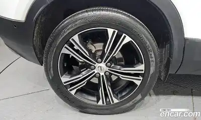 Volvo XC40 2019 2.0 гидро в Москве № 1836913, миниатюра 5