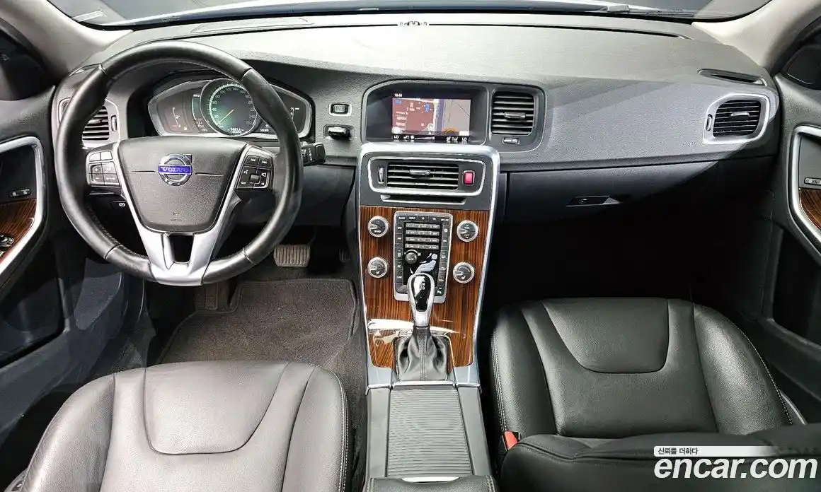 Volvo S60 2018 2.0 гидро в Москве № 1836924, фото 7