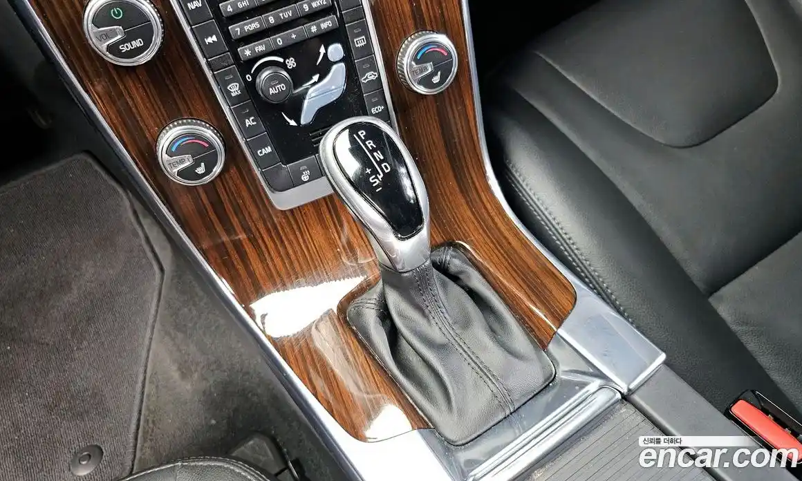 Volvo S60 2018 2.0 гидро в Москве № 1836924, фото 9