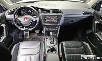 Volkswagen Tiguan 2018 2.0 гидро в Москве № 1838172, миниатюра 7