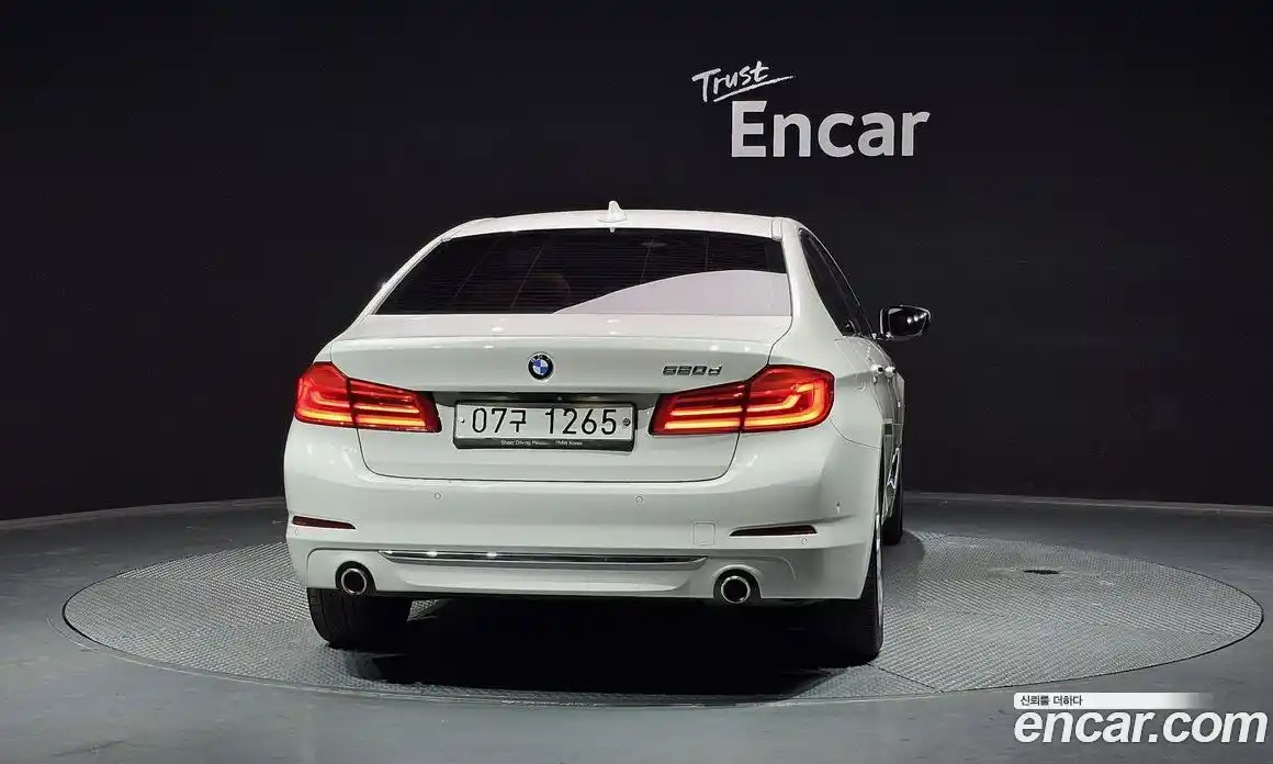 BMW 5-Series 2018 2.0 гидро в Москве № 192798, фото 4