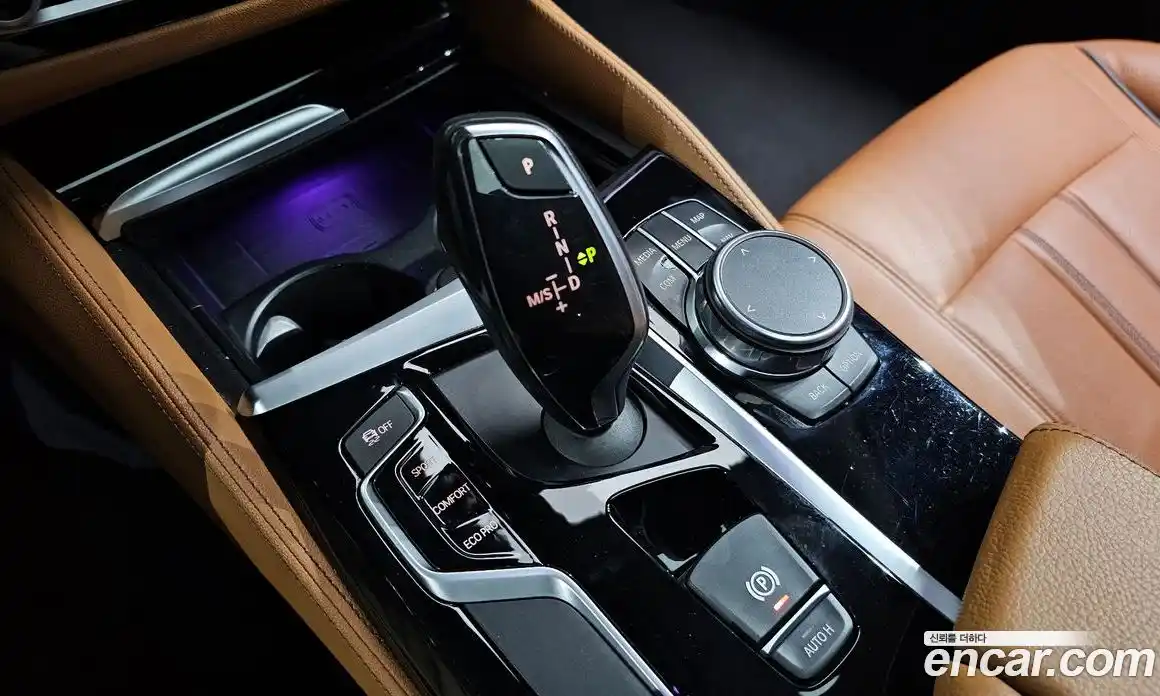 BMW 5-Series 2018 2.0 гидро в Москве № 192798, фото 9