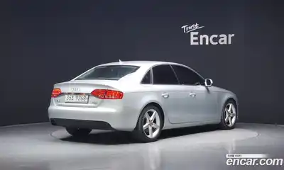 Audi A4 2010 2.0 гидро в Москве № 229335, миниатюра 2