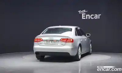 Audi A4 2010 2.0 гидро в Москве № 229335, миниатюра 4