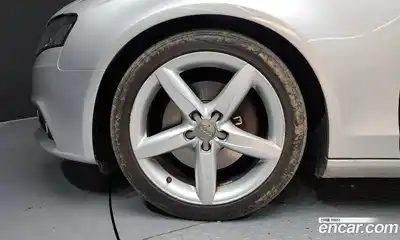 Audi A4 2010 2.0 гидро в Москве № 229335, миниатюра 5
