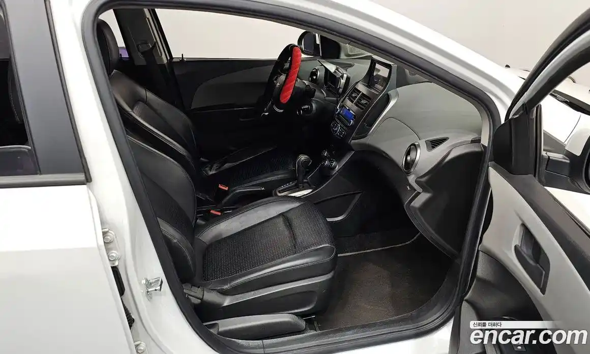 Chevrolet Aveo 2015 1.4 гидро в Москве № 39413, фото 11