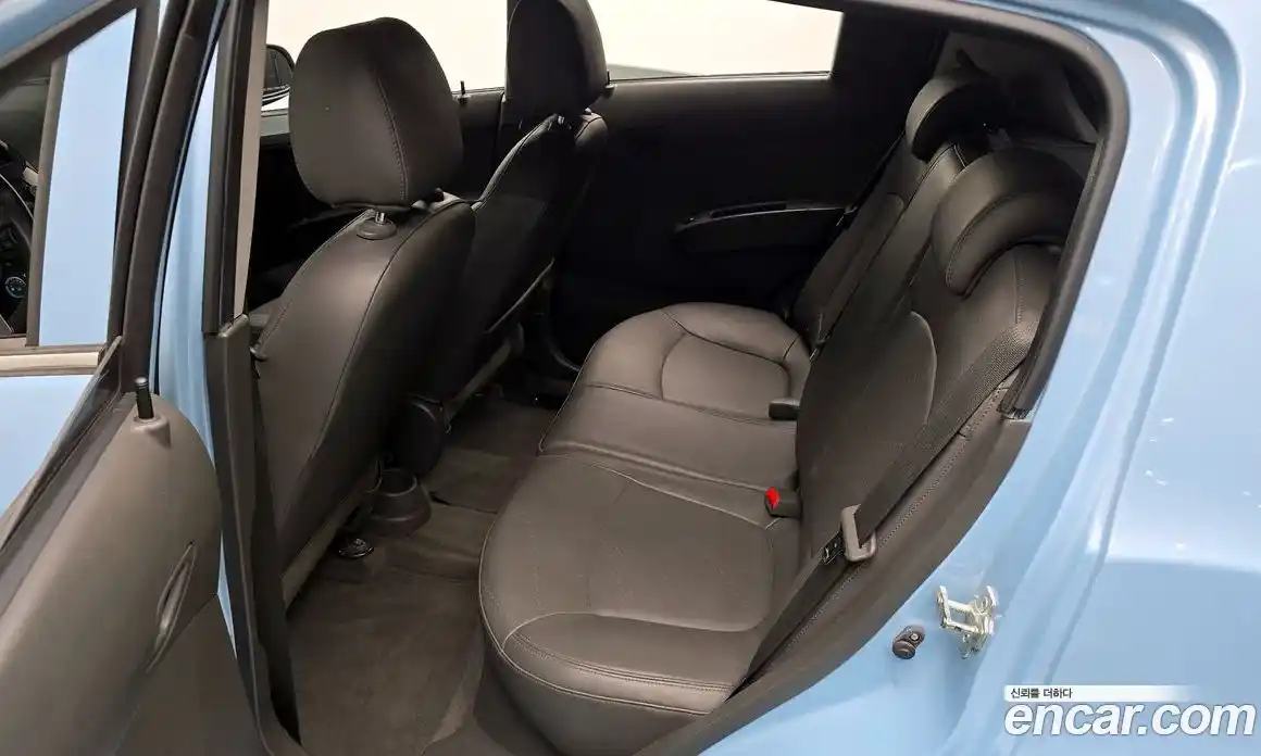 Chevrolet Spark 2014 1.0 гидро в Москве № 1012008, фото 13